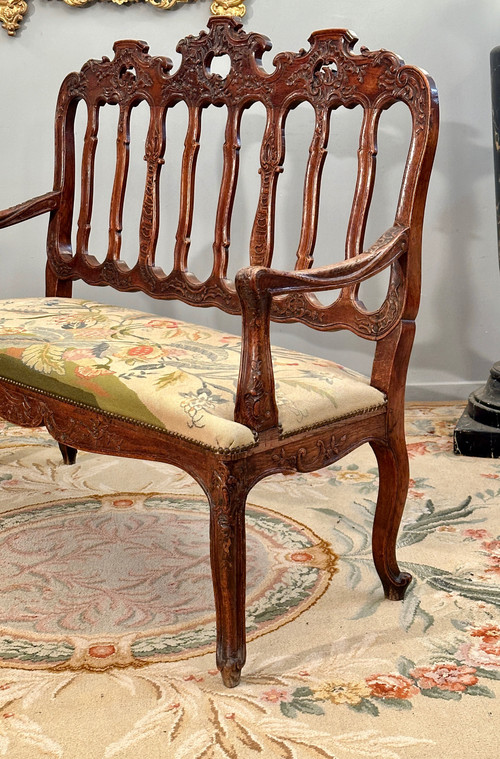Panca in legno modellato e intagliato del periodo Regency, 1720 circa