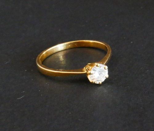 Diamant-Solitärring: 0,31 Karat.