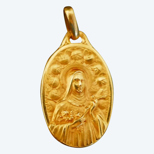 Augis Mazzoni Médaille Art Déco De Forme Ovale,  Signée.