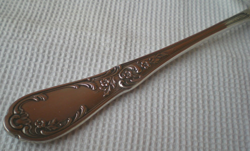 Lovely silver-plated asparagus scoop