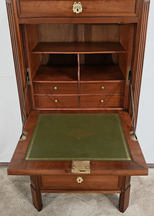 Petit Secrétaire Semainier Louis XVI Estampillé L.N. Malle, Faubourg Saint-Antoine – XVIIIe