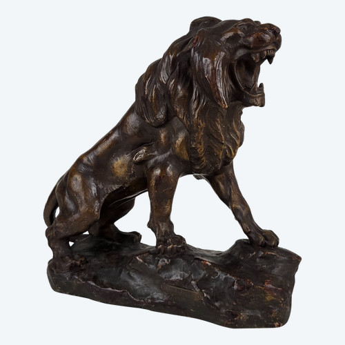 Terrakotta-Skulptur „Löwe im Zorn“ – Thomas Cartier (1879-1943)