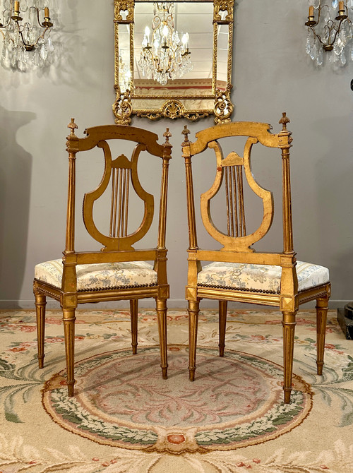 Paire De Chaises Lyre En Bois Doré De Style Louis XVI Epoque XIXème