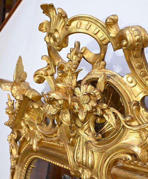 Important Miroir Louis XV en bois doré – Début XIXe