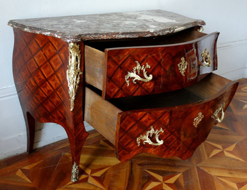 Commode Louis XV En Marqueterie De Bois De Violette