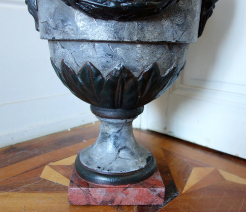 Large Covered Urn, ornamental vase in the Louis XVI style - Cast iron with Marble patina - 79cm