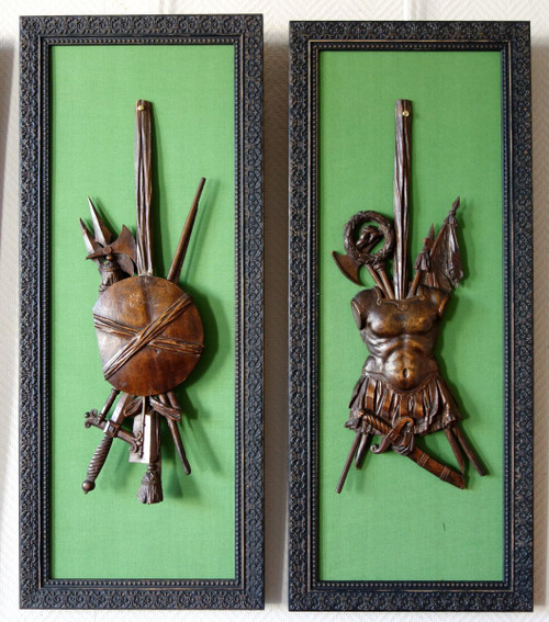 Suite De 4 Trophées En Bois Finement Sculptés, Trophées d'Armes Militaires, époque Louis XVI