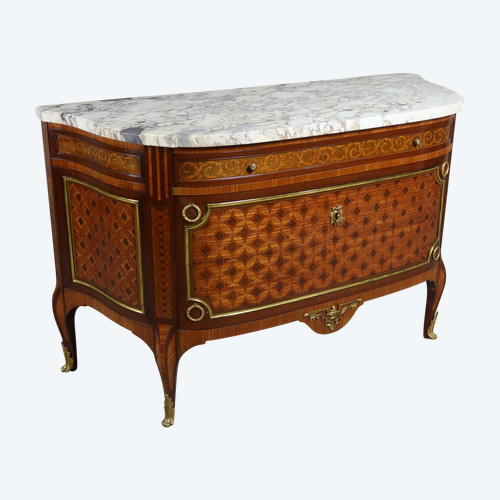 Marquetry chest of drawers
