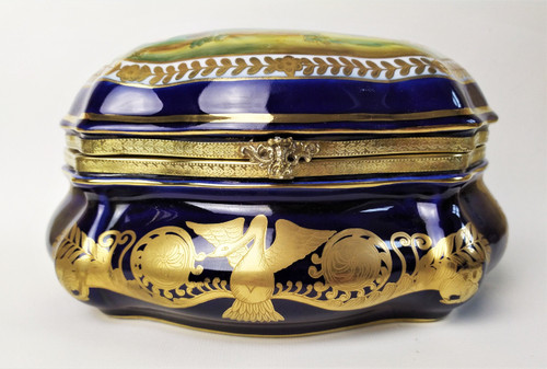 Grande Boîte En Porcelaine  Peinte