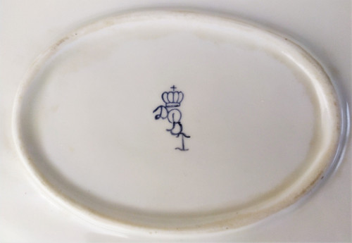 Grande Boîte En Porcelaine  Peinte