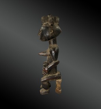 STATUETTE de REINE Culture Attié, Côte d’Ivoire Première moitié du XXème siècle