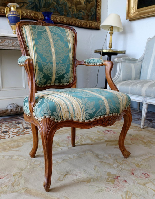 Suite De 4 Fauteuils Cabriolets d'époque Louis XV  En Bois Naturel, Soierie Verte - 18e siècle