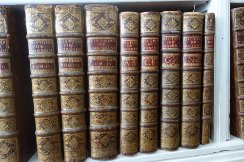 Historisches Wörterbuch von Moreri, 4 Bände in Folio-Ausgabe, von 1707 bis zum schönen Einband – Zeit Ludwigs XIV
