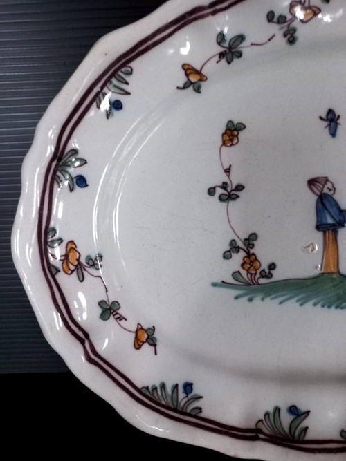 Moncaut earthenware dish