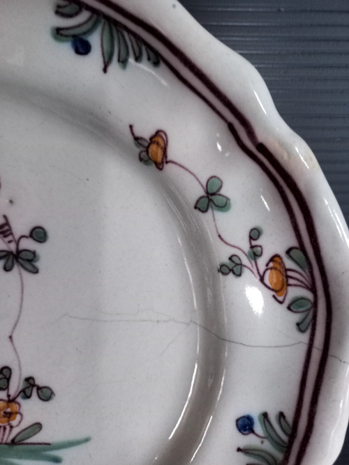 Moncaut earthenware dish