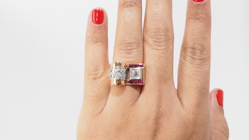 Bague Tank en or jaune, rubis et diamants