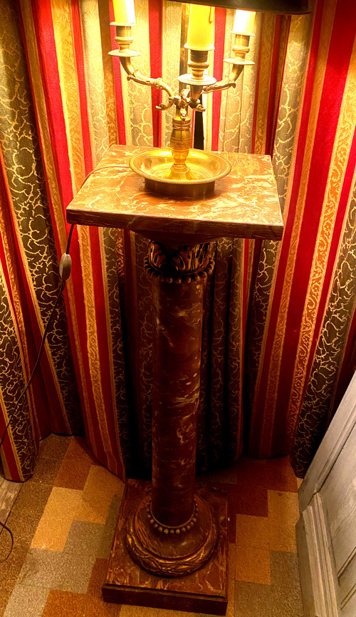 Säule Napoleon III , in Holzskellette lackiert faux Marmor brèche rosa Epoche 19.