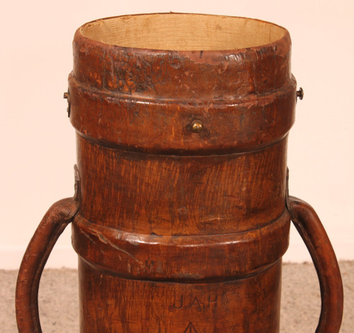 Ancien Porte Munitions Idéal Comme Porte Parapluie Ou Canne circa 1900