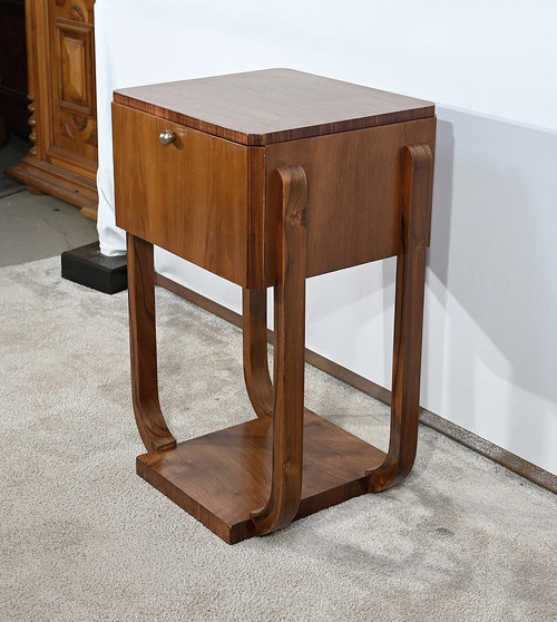 Petite Table Art Déco en Noyer – 1930