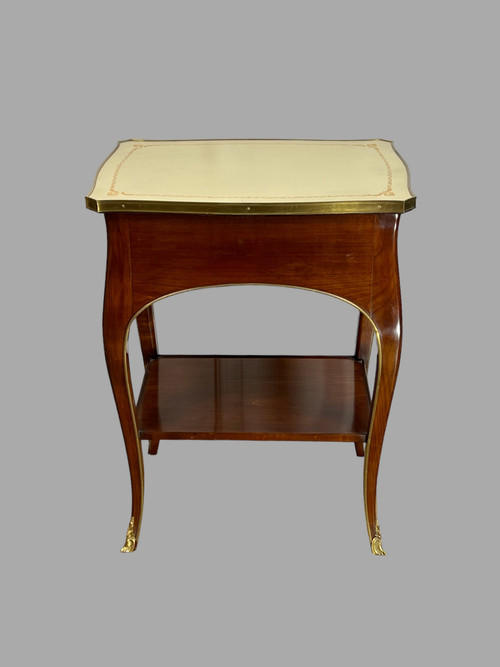 TABLE D APPOINT DE SALON DE STYLE LOUIS XV ESTAMPILLÉE " J.VAITTY " EN NOYER
