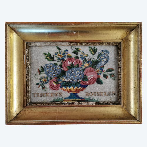 tableau de perle fleurs signé Therese bosseler