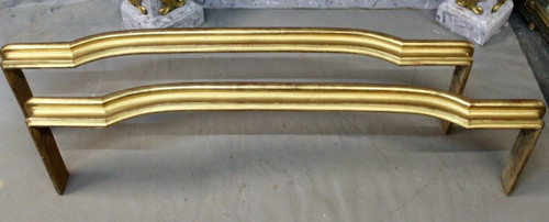 Coppia Di Mantovane In Legno Dorato, XIX Secolo