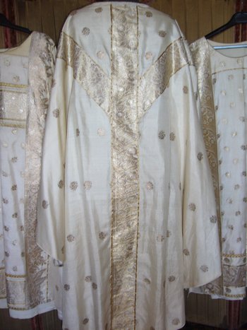 Ancient pontifical in silk brocade, India
