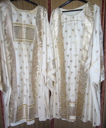 Ancient pontifical in silk brocade, India