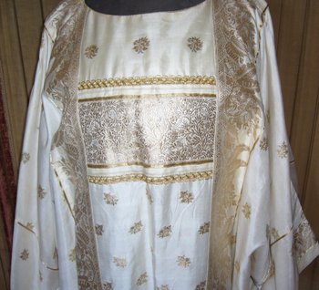 Ancient pontifical in silk brocade, India