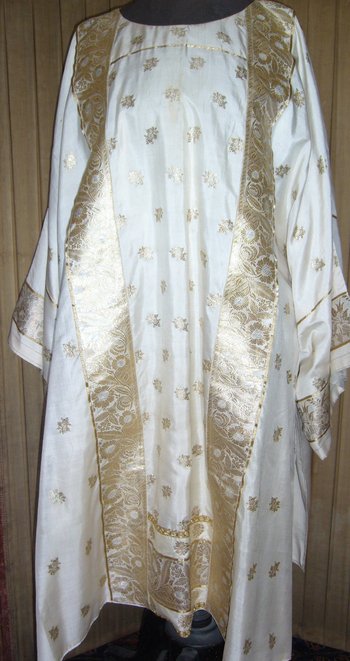 Ancient pontifical in silk brocade, India