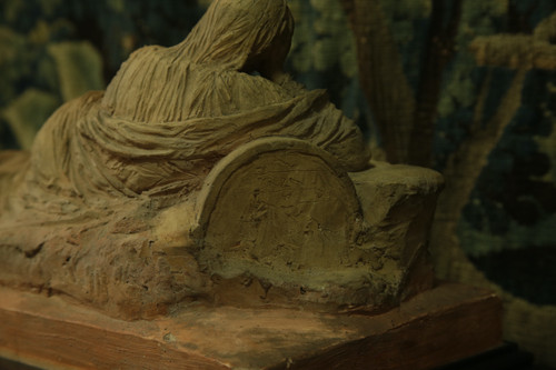 Allegoria in terracotta della figura materna, XIX secolo
