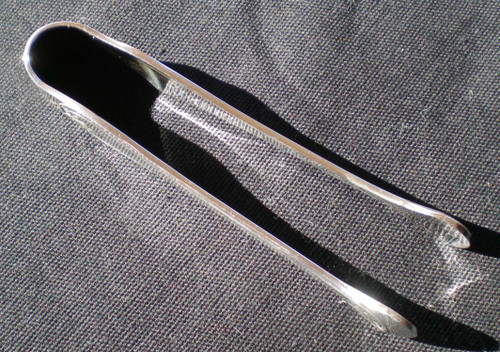 Pretty sugar tongs in silver metal model "Malmaison" Christofle goldsmith