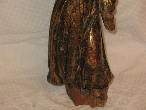 Sculpture en bois doré époque 17ème représentant un moine