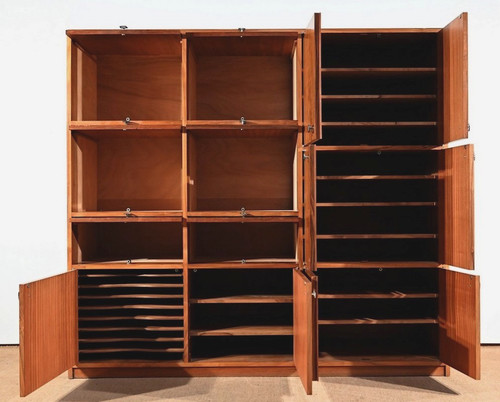 Exceptionnel Meuble de Rangement en Noyer – 1970