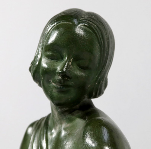 Sculpture «  La Demoiselle et le Chevreau », par A. Godard, Art Déco  – Début XXe