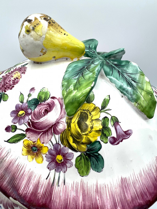 Ancienne soupière terrine barbotine poire faience de l'est Strasbourg