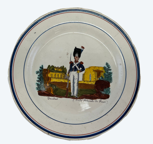 Ensemble de 6 assiettes empire Napoleon sur la Garde Nationale de Paris militaria par Creil Montereau