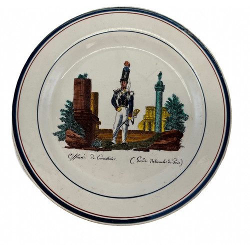 Ensemble de 6 assiettes empire Napoleon sur la Garde Nationale de Paris militaria par Creil Montereau