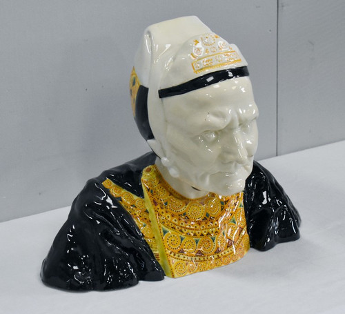 Steingutbüste eines Bigoudène, von H. Porson – 1920/1930