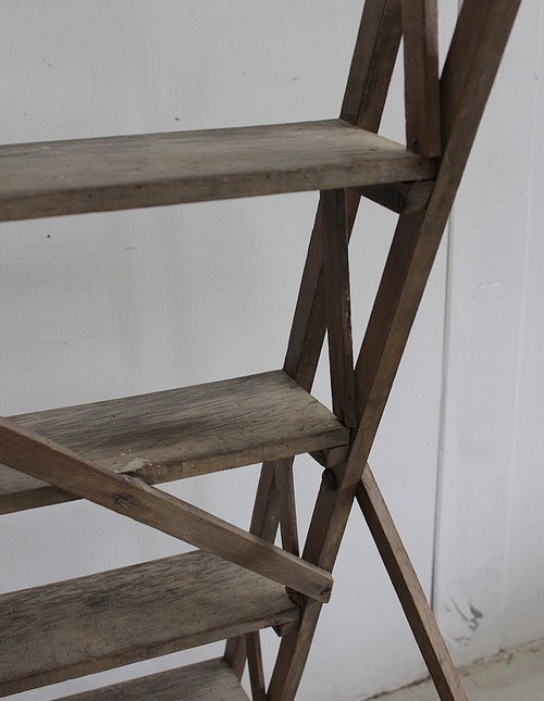 Escabeau de Métier Pliable en Hêtre – 1940