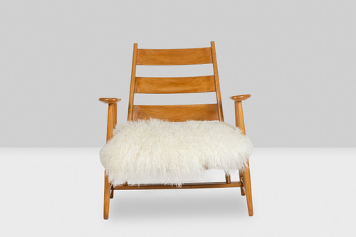 Pair of “lounge” armchairs in blond beech. 1950s