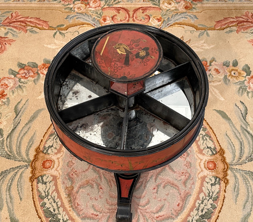 Maison Giroux, Tavolino da servitore giapponese Periodo Napoleone III 1870 circa