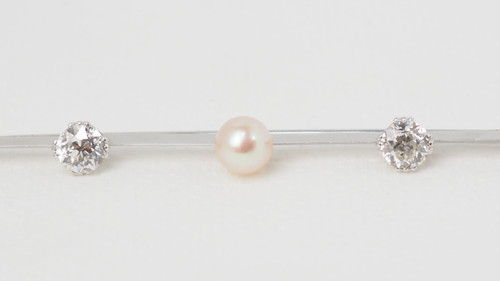 Broche barrette ancienne en or blanc diamants et perles de culture