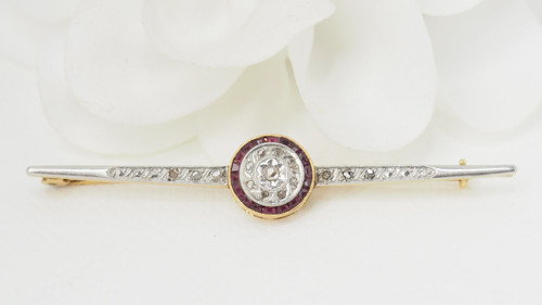 Broche barrette en or jaune rubis et diamants