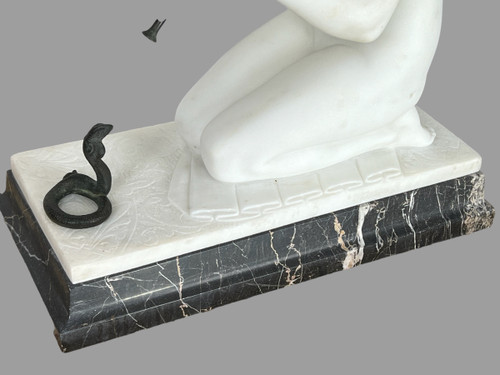 GUGLIELMO PUGI" SCULPTURE IN WHITE ART DECO MARBLE (SNAKE CHARMER)