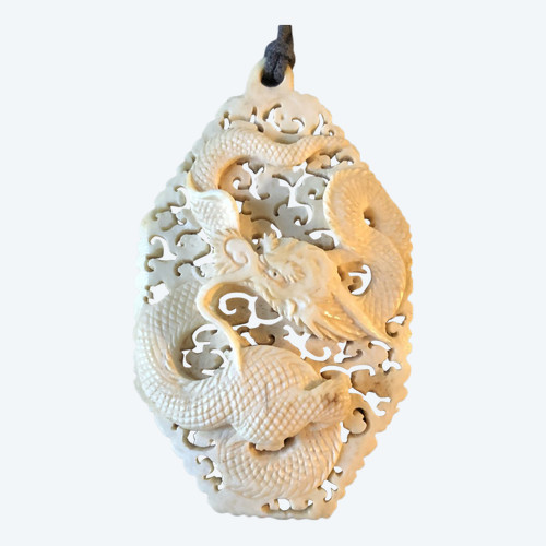 Chinese Dragon Pendant In Early 20th Century Ivory