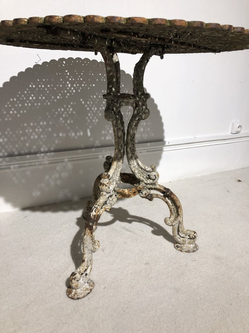 Gueridon-table En Fonte De Jardin End XIXéme