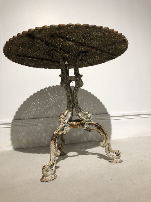 Gueridon-table En Fonte De Jardin End XIXéme