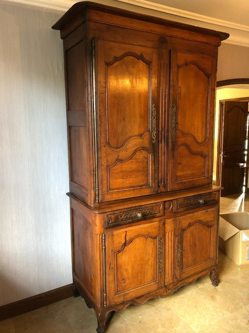 Ancien Buffet Louis XV En 2 Corps Noyer 19ème