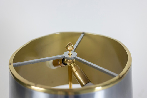Maison Charles. Lampe en bronze doré et tôle. Années 1970